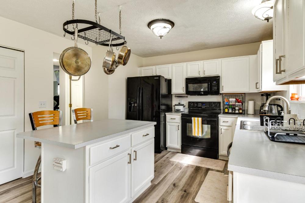 Indianapolis Rental Home with Gym Near Speedway!